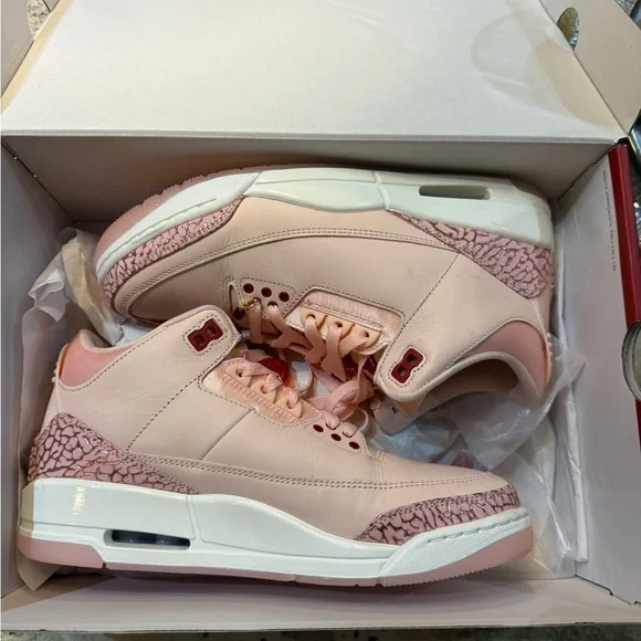 Air Jordan 3 Retro Vday - Picture 1 of 5